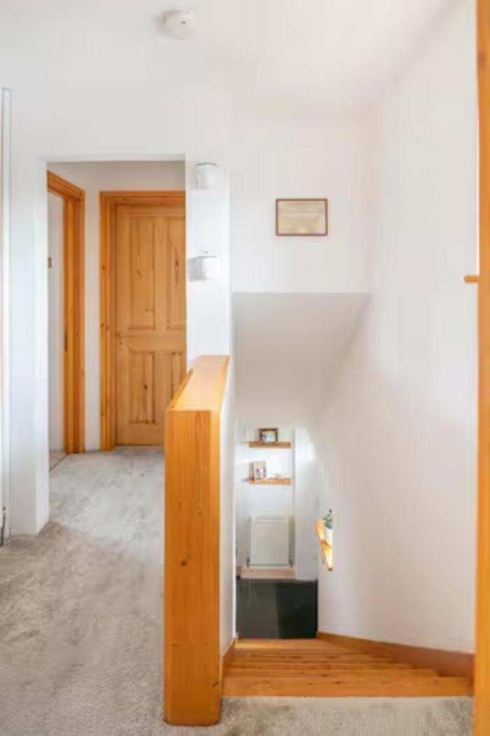 Cosy Single Room, Smart Tv, 5 Minute Walk From Train Station Bolton Exterior foto
